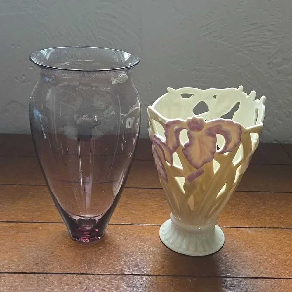 LENOX CLASSIC PIERCED IRIS VASE, Purple and Cream Floral pattern - NEW WITH TAGS